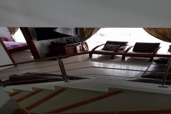 BARRIO  NUEVO ALVERNIA SE VENDE CASA UNIFAMILIAR CON TERRAZA