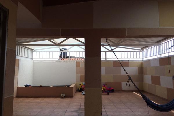 BARRIO  NUEVO ALVERNIA SE VENDE CASA UNIFAMILIAR CON TERRAZA