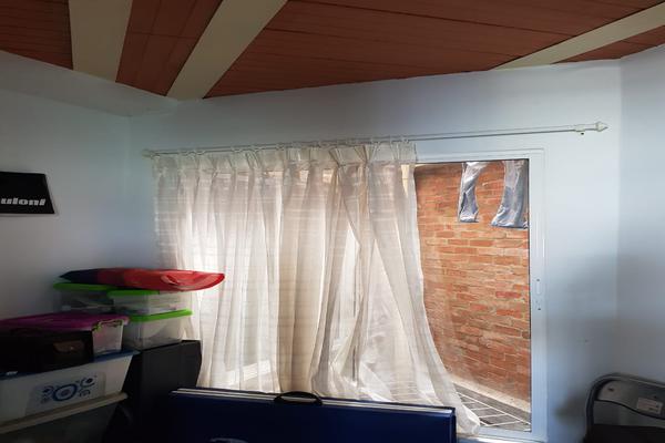 SE VENDE O SE PERMUTA PROPIEDAD MULTIFAMILIAR EN EL CONDOR 2.